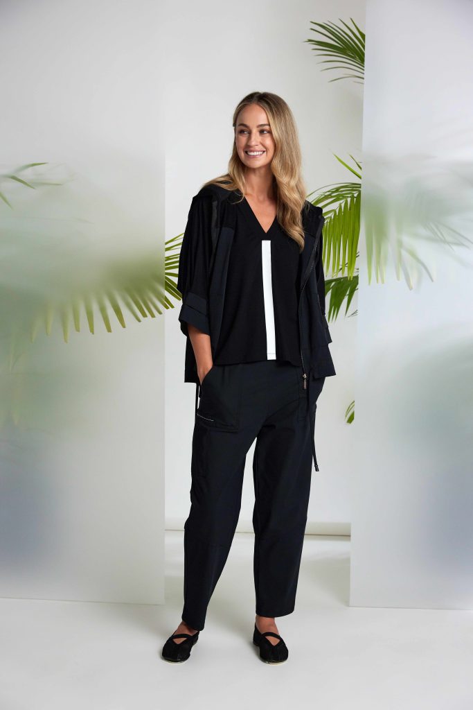NAYA 26109 Pull Up Slim Leg Trouser With Patch Pocket
