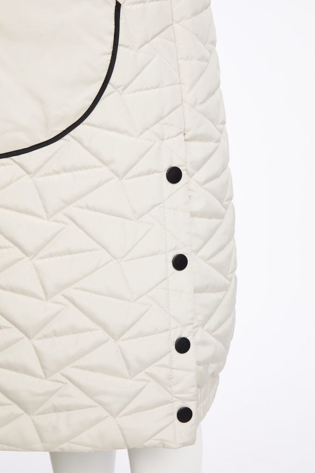 NAYA 2509 Padded long line gilet with contrast zips and trims