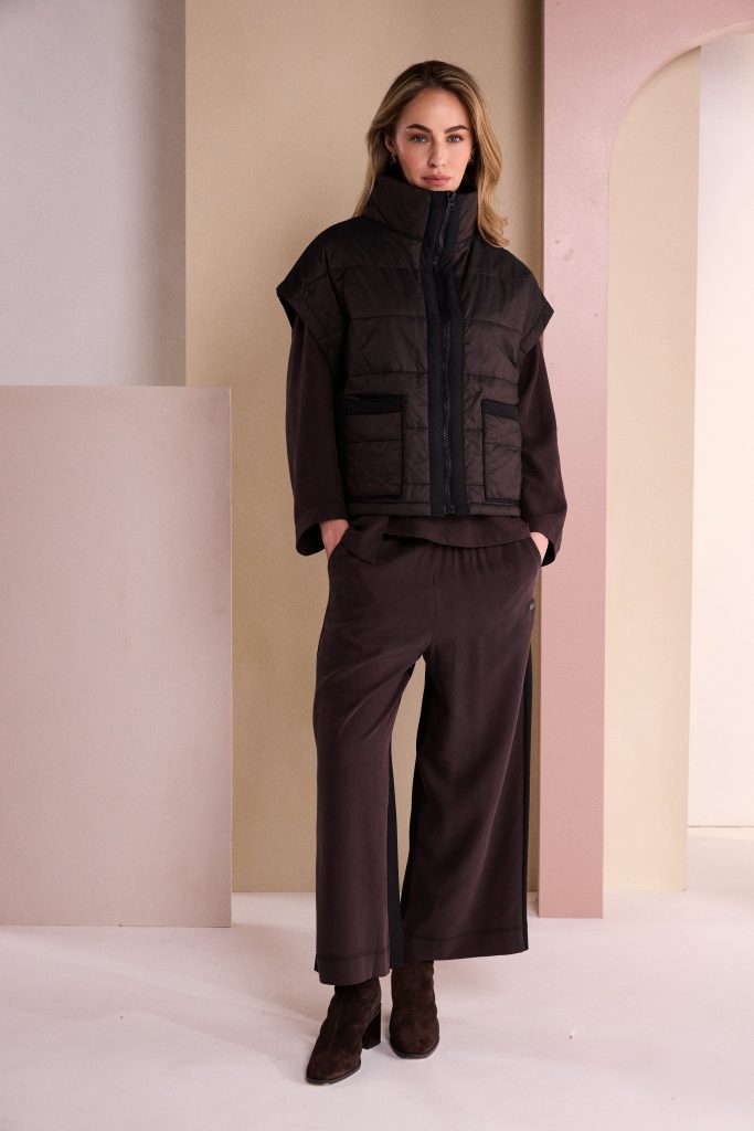 Naya NAW26167 Padded Short Waistcoat