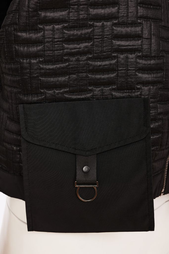 Naya NAW26179 Quilted Waistcoat With Pocket And D Ring Trim
