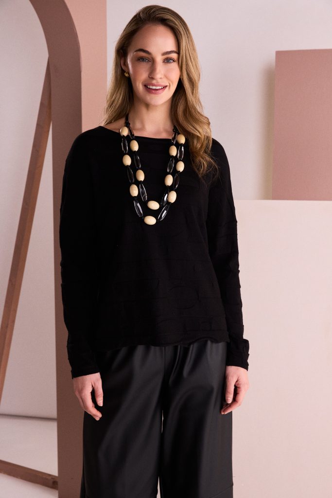 NAYA 26228 Circle Design Boat Neck Knit