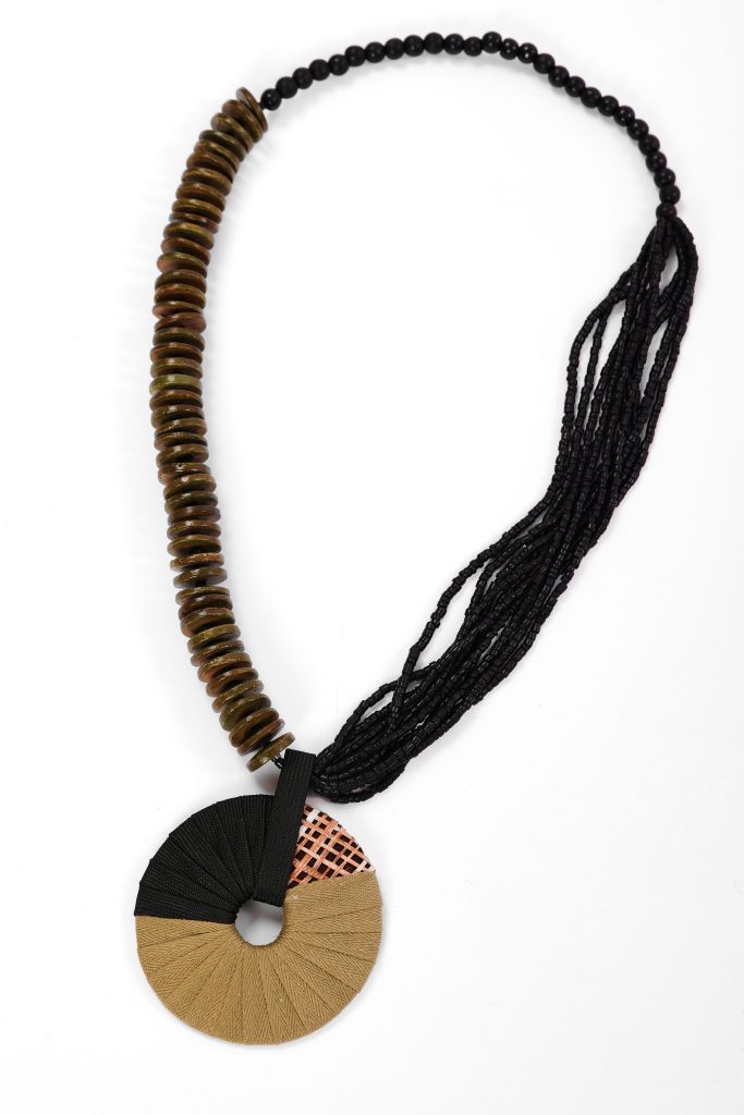 Naya NAW26335 Two Tone Necklace With Bead And Loop String