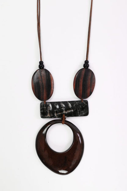 Naya NAW26344 Elongated Disc Necklace With Stripe Bar And Disc