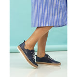 Lunar Evie leather plimsole