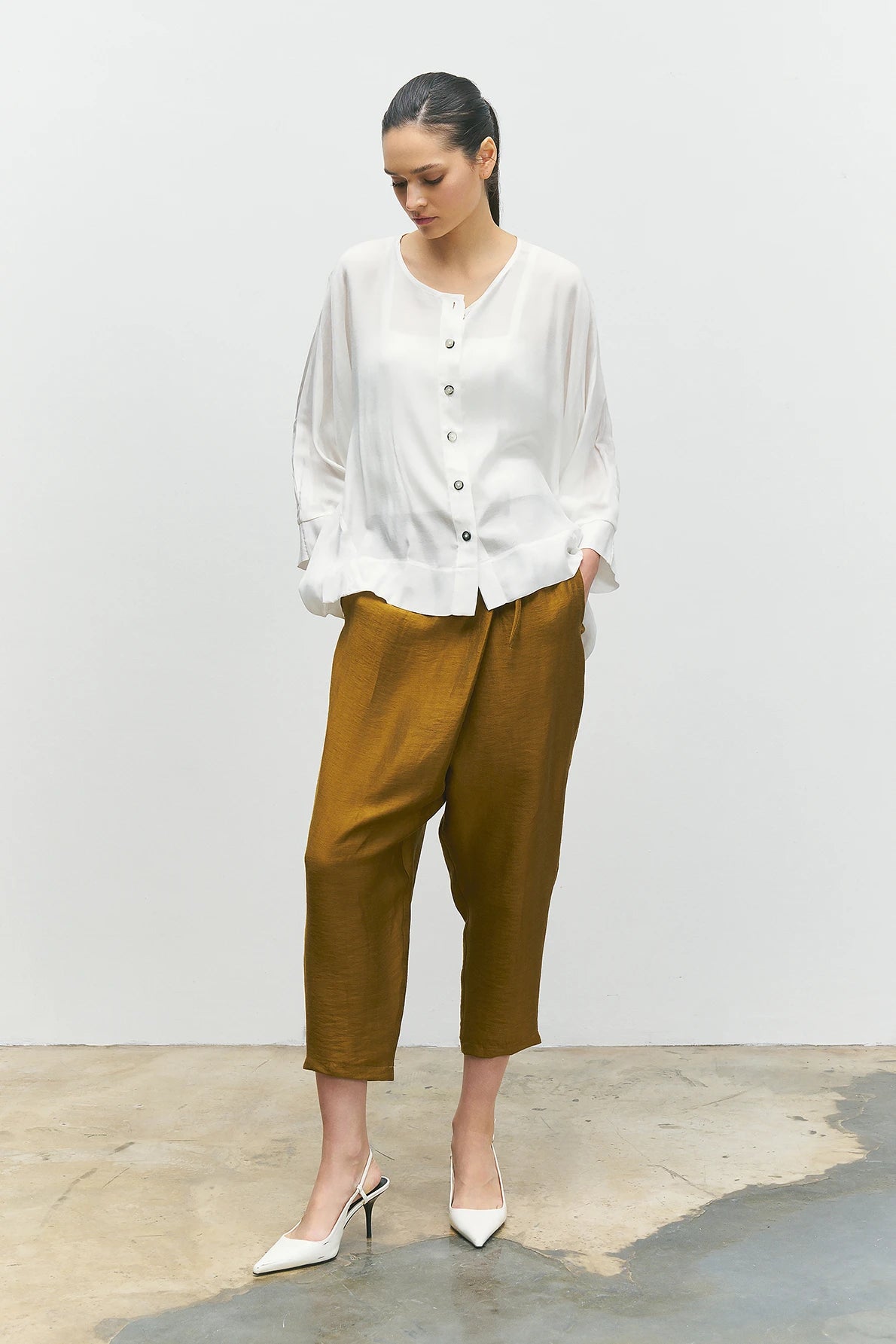 BIZE  White Blouse