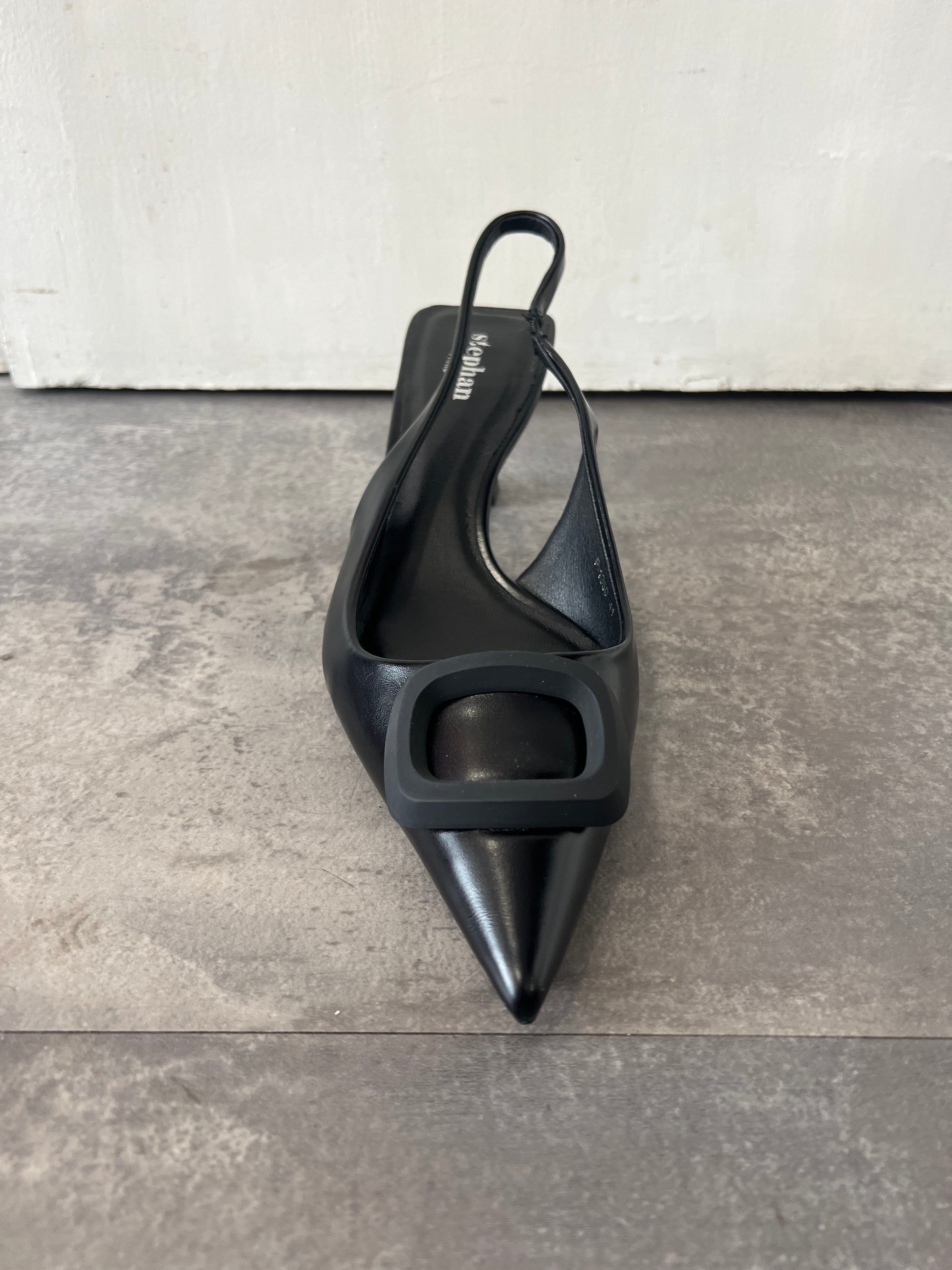 Stephan Pointed toe square detail sling back