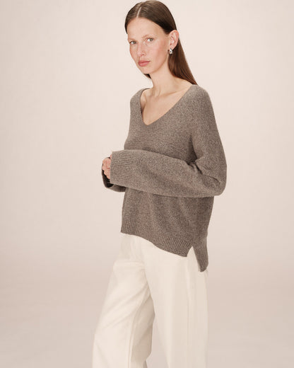 Grace & Mila Salvador   Taupe 3/4 sleeve jumper
