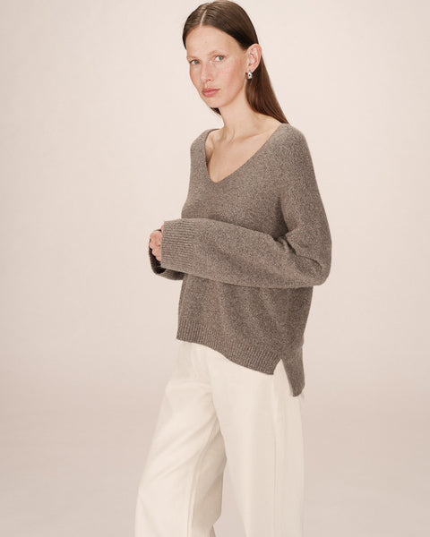 Grace & Mila Salvador   Taupe 3/4 sleeve jumper