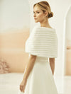 Bianco Evento 329 faux fur cape