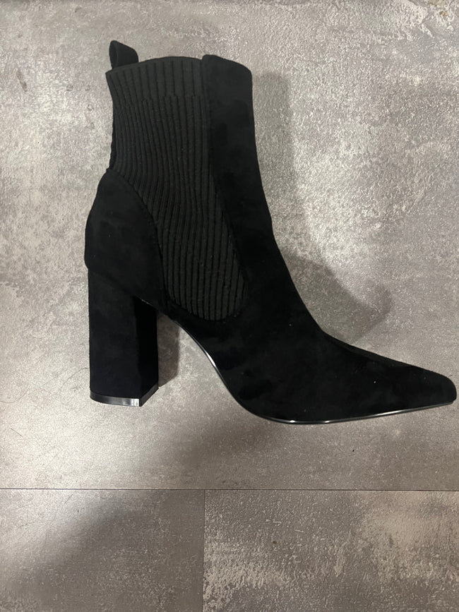 Pull on suede  sock boot