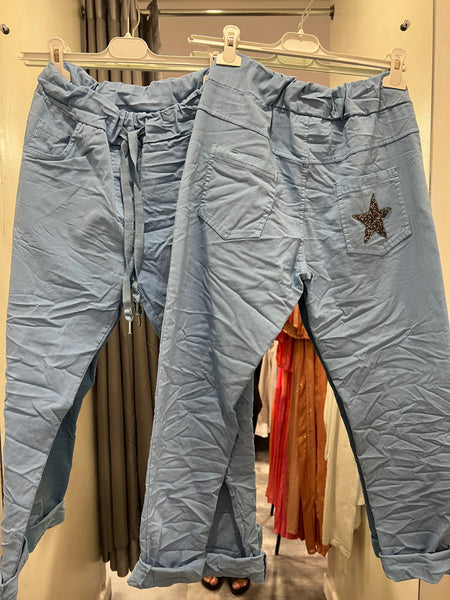 Magic trousers with star pocket